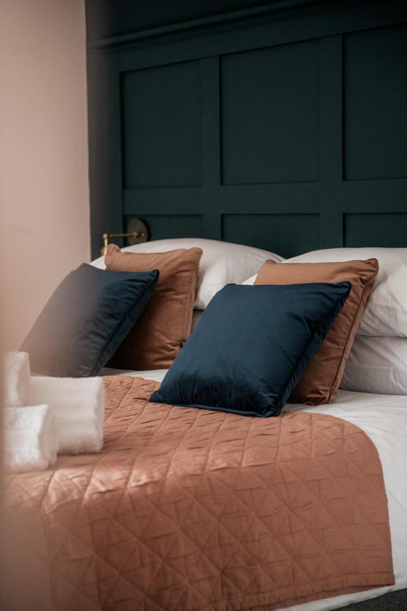 The Heathcock Boutique Hotel - Room 3 卡迪夫 外观 照片